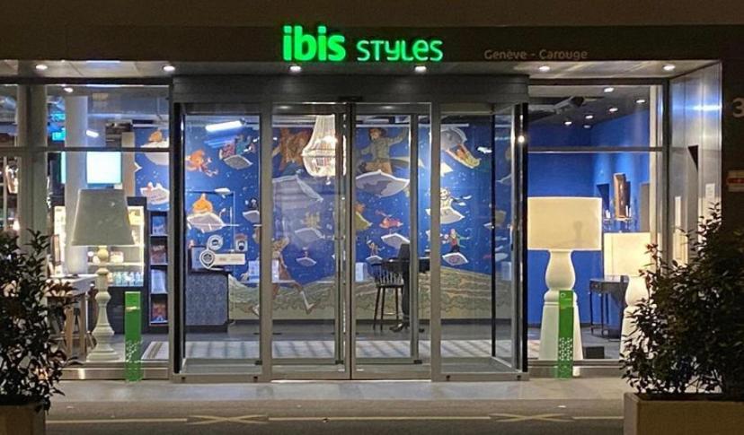 Hotel ibis Styles Genève Carouge Exterior foto